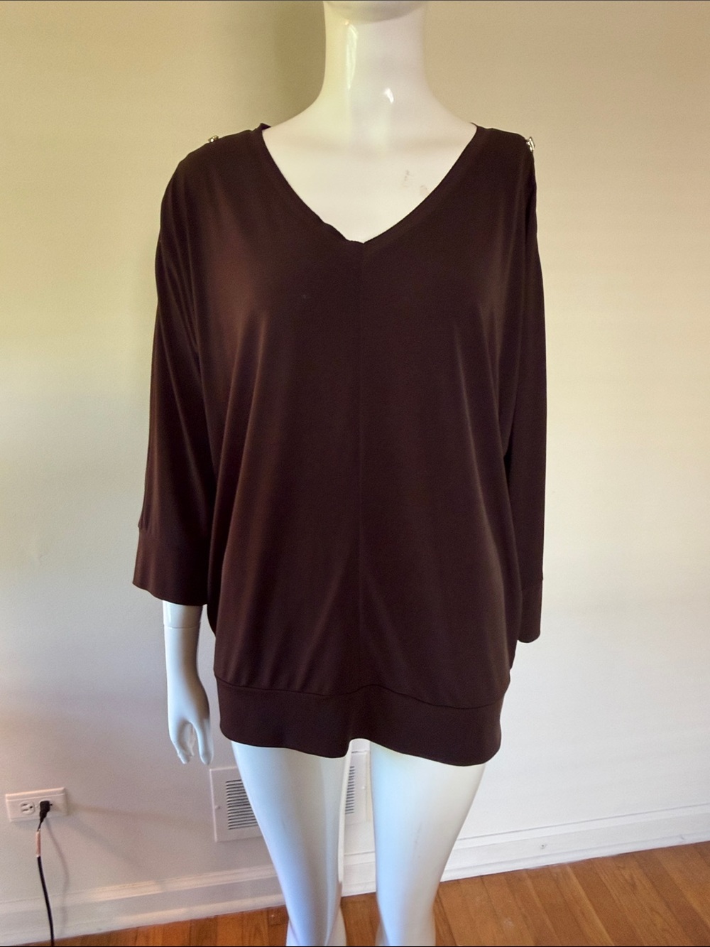 Chico's Black Zippered Shoulder V-Neck Dolman Sleeve Top CHICOS SIZE 2